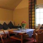 Alte Wasserwerk Pensión 3*